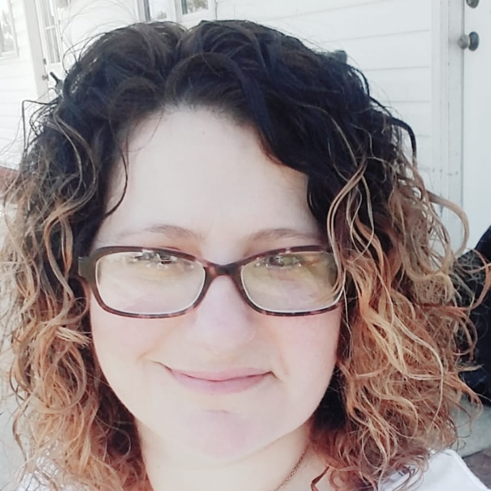 Meet your Posher, Amy